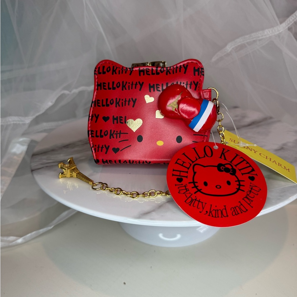 ❤️🤍💙 Hello Kitty Kiss Lock Coin Purse Eiffel Tower 2024 Summer Olympics Souvenir